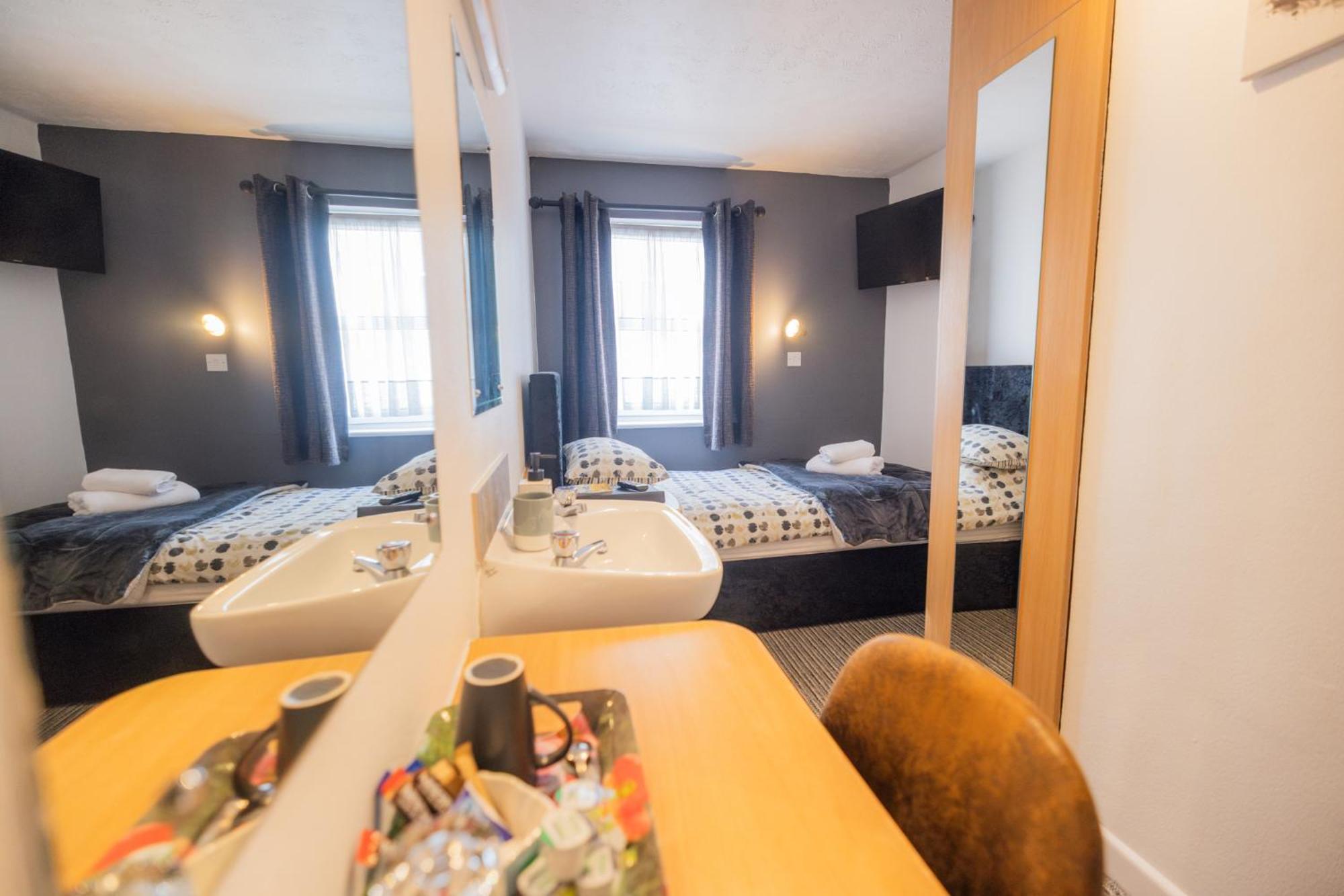 St Georges Hotel Saint Peter Port Buitenkant foto